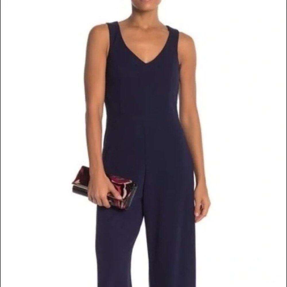 Marina NWT Navy Jumpsuit Wide Leg V Neck Evening Essential Sleeveless woman's 12